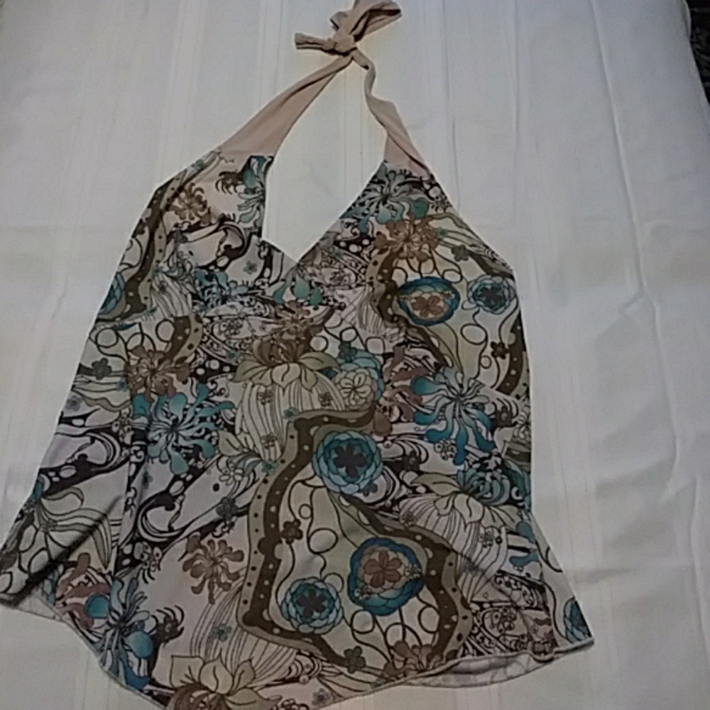 ☺Cute Halter Top☺